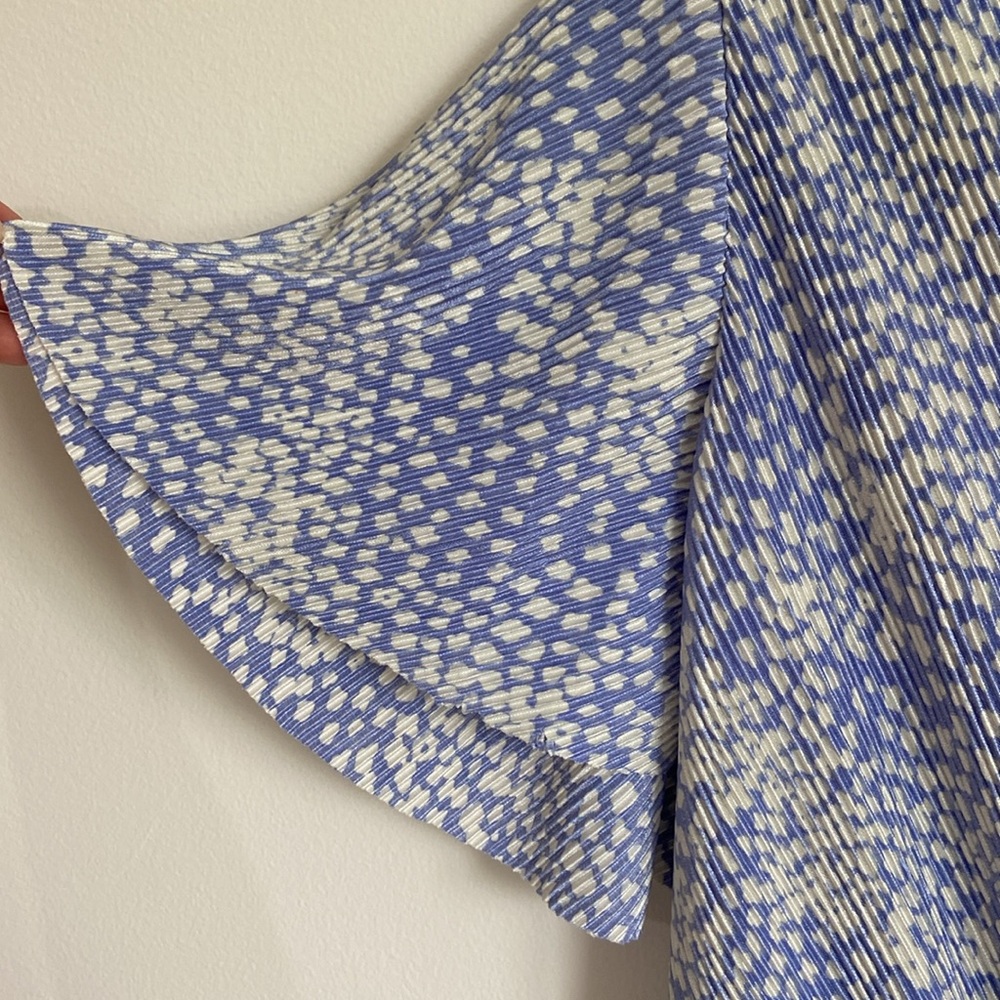 ASTR the Label Short Sleeve Plisse Top SIZE M - Picture 9 of 11